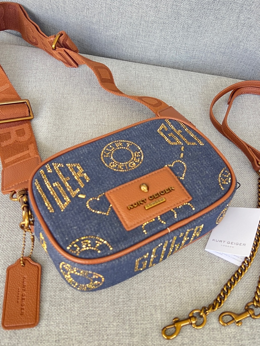 Kurt Geiger Chiswick Camera Denim Crystal Logo chain wide strap dark blue wash - Picture 1 of 17